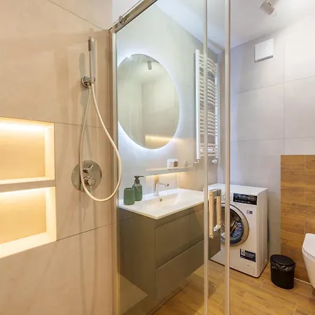 Laba Kolobrzeg Apartamenty Kollataja Z Parkingiem Zewnętrze zdjęcie