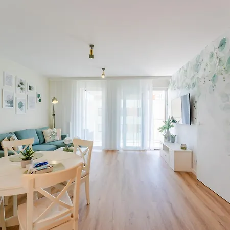 Laba Kolobrzeg Apartamenty Kollataja Z Parkingiem Zewnętrze zdjęcie