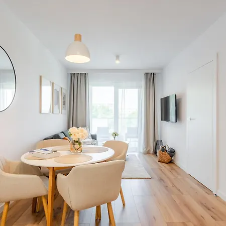 Laba Kolobrzeg Apartamenty Kollataja Z Parkingiem Zewnętrze zdjęcie