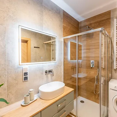 Laba Kolobrzeg Apartamenty Kollataja Z Parkingiem Zewnętrze zdjęcie