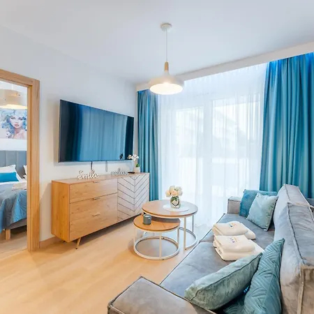 Laba Kolobrzeg Apartamenty Kollataja Z Parkingiem Zewnętrze zdjęcie