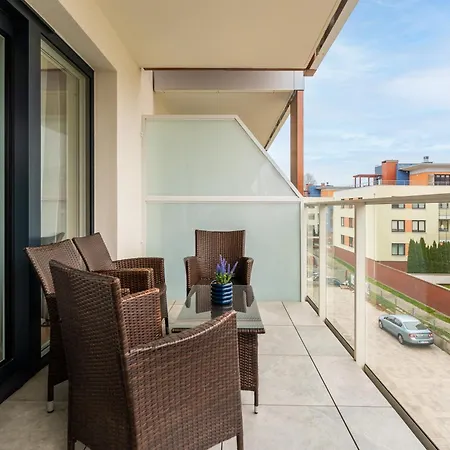 Laba Kolobrzeg Apartamenty Kollataja Z Parkingiem Zewnętrze zdjęcie