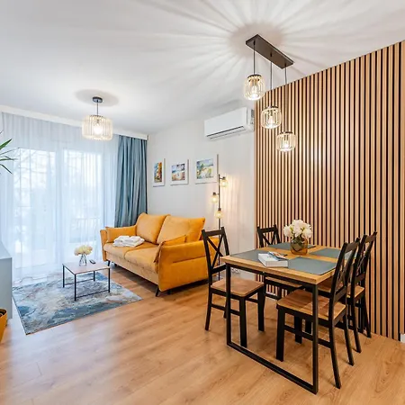 Laba Kolobrzeg Apartamenty Kollataja Z Parkingiem Zewnętrze zdjęcie
